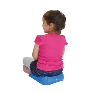 Le Movin' Sit est un coussin dynamique gonflable qui active la musculature du tronc en soutenant la colonne vertbrale.